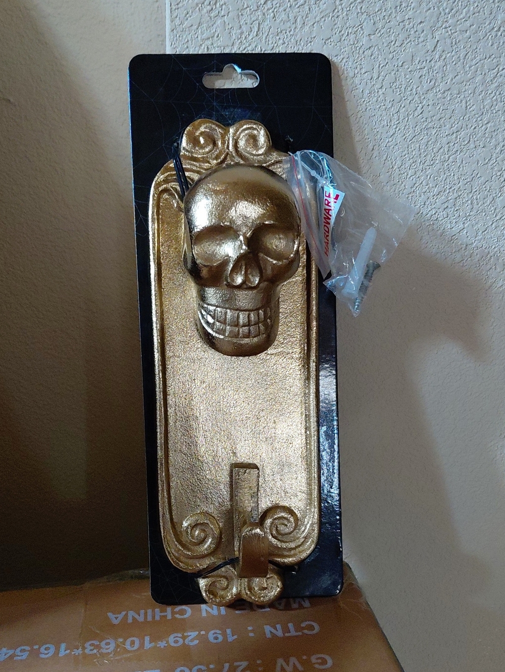 New Gold Brass Skull Wall Hook Halloween - Picture 5 of 6